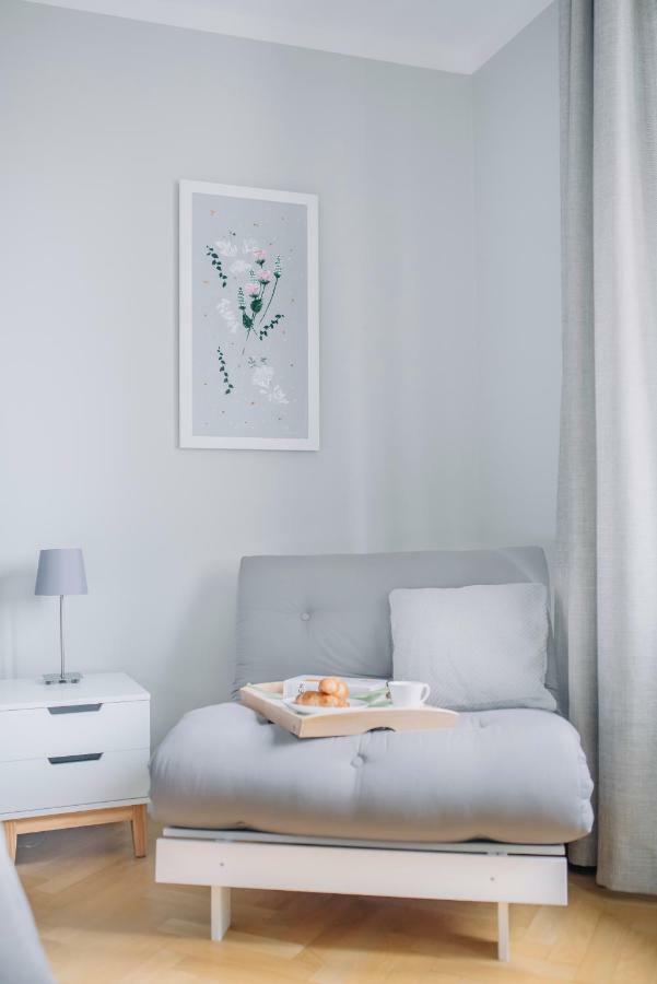 Apartament Apartel Plac Zbawiciela Warszawa