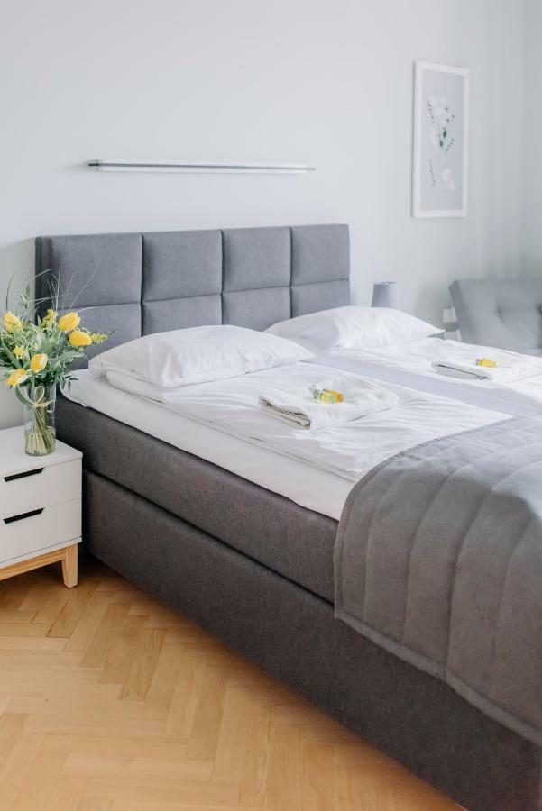 Apartel Plac Zbawiciela Apartament Warszawa