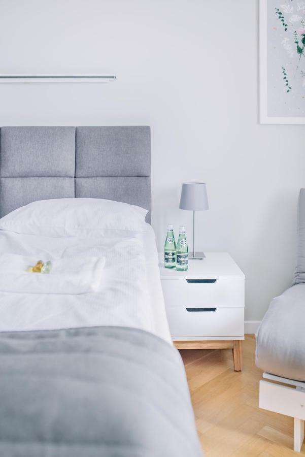 Apartament Apartel Plac Zbawiciela